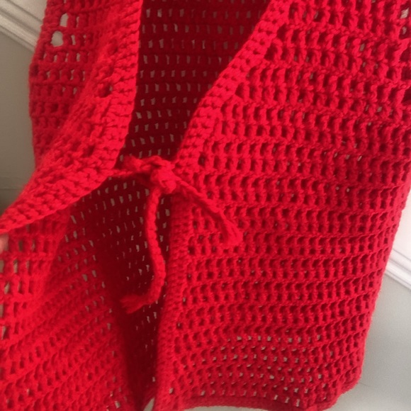 Handmade red crochet tie front vest - Picture 4 of 4